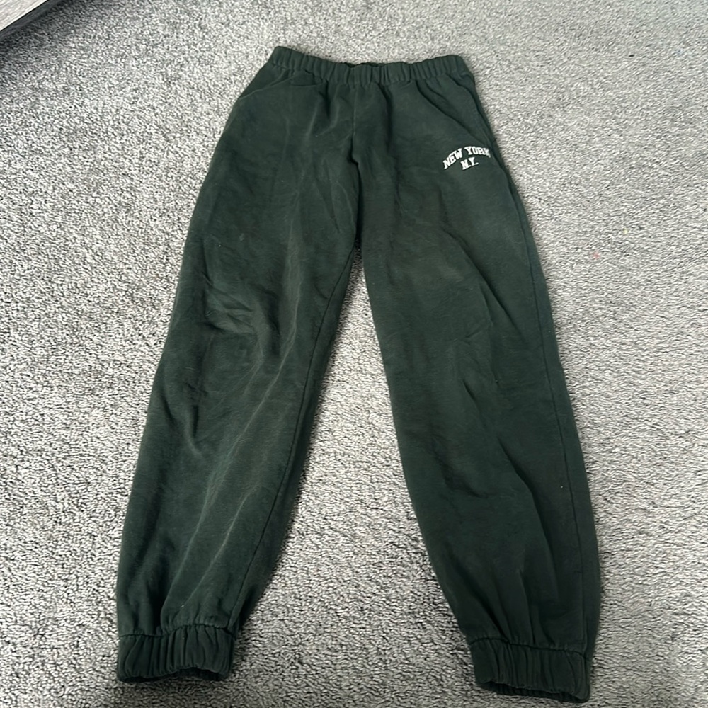 Brandy Melville sweatpants, fit like small